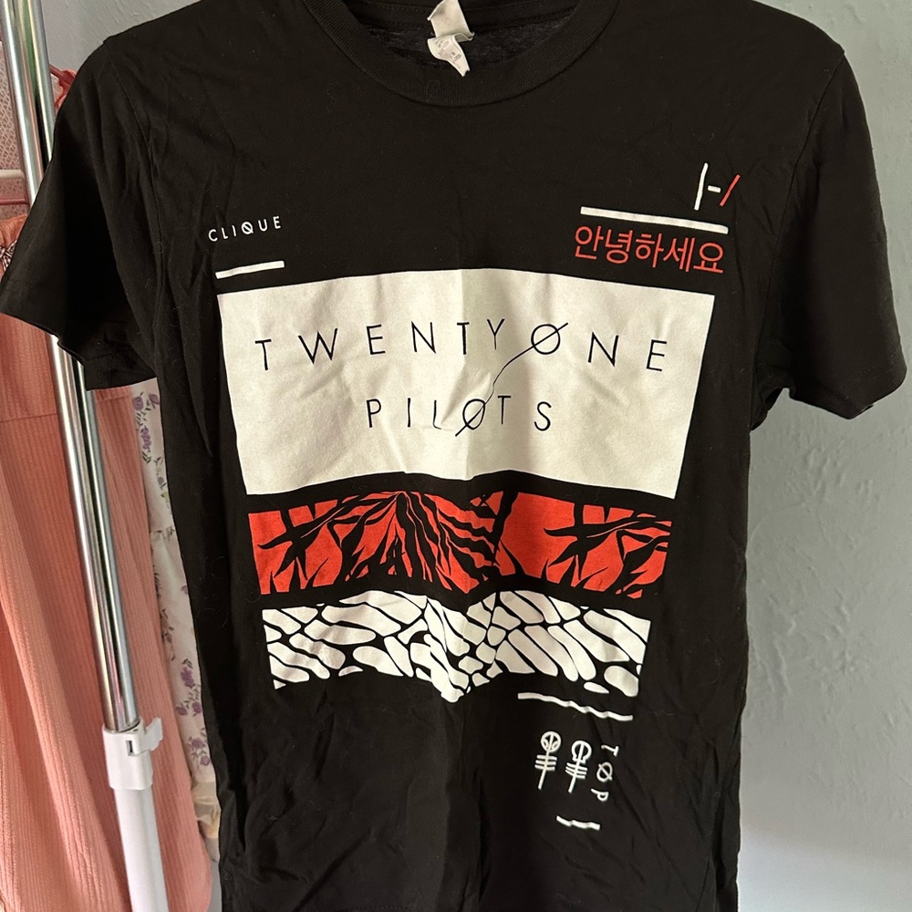 Top shirt